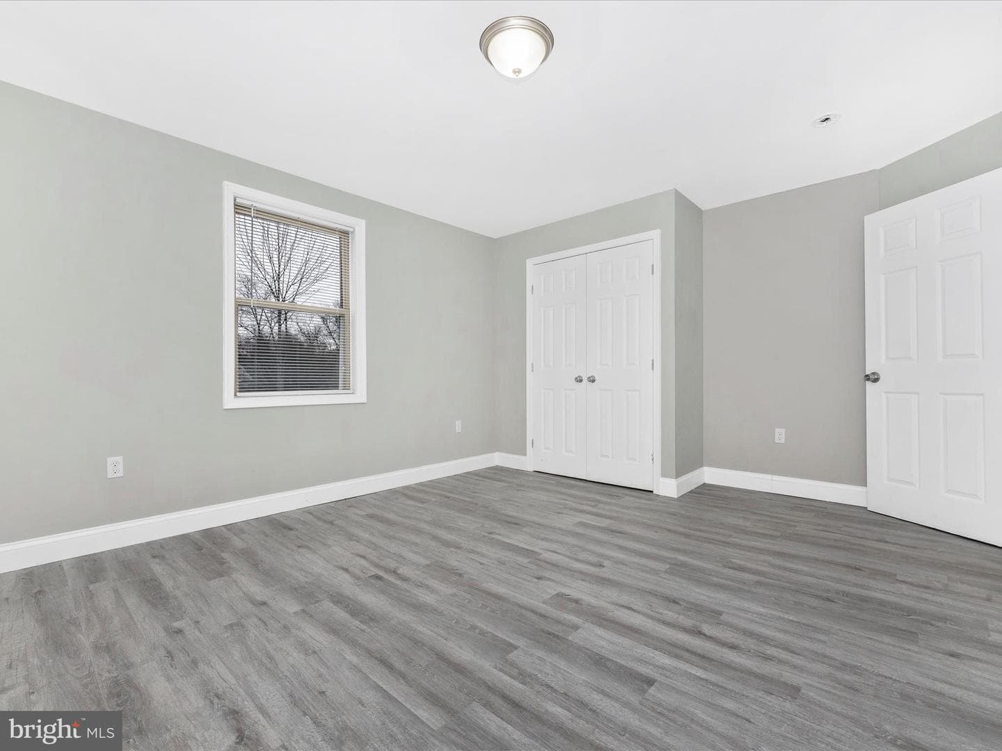 706 Greenwood Road photo 23