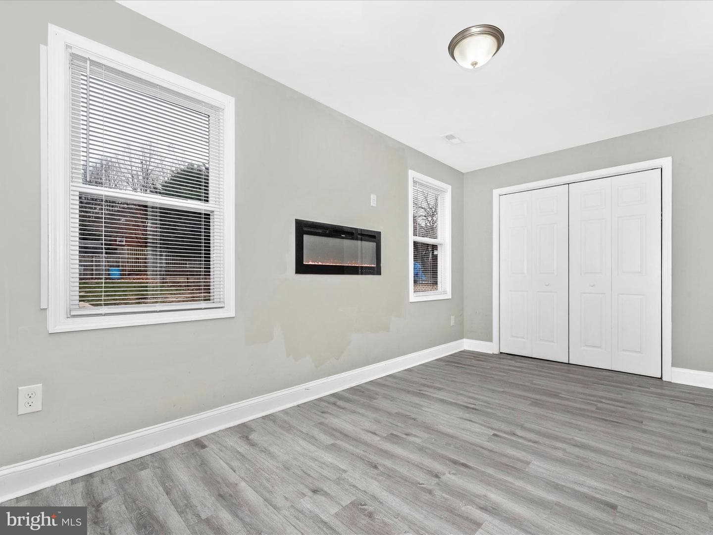 706 Greenwood Road photo 28