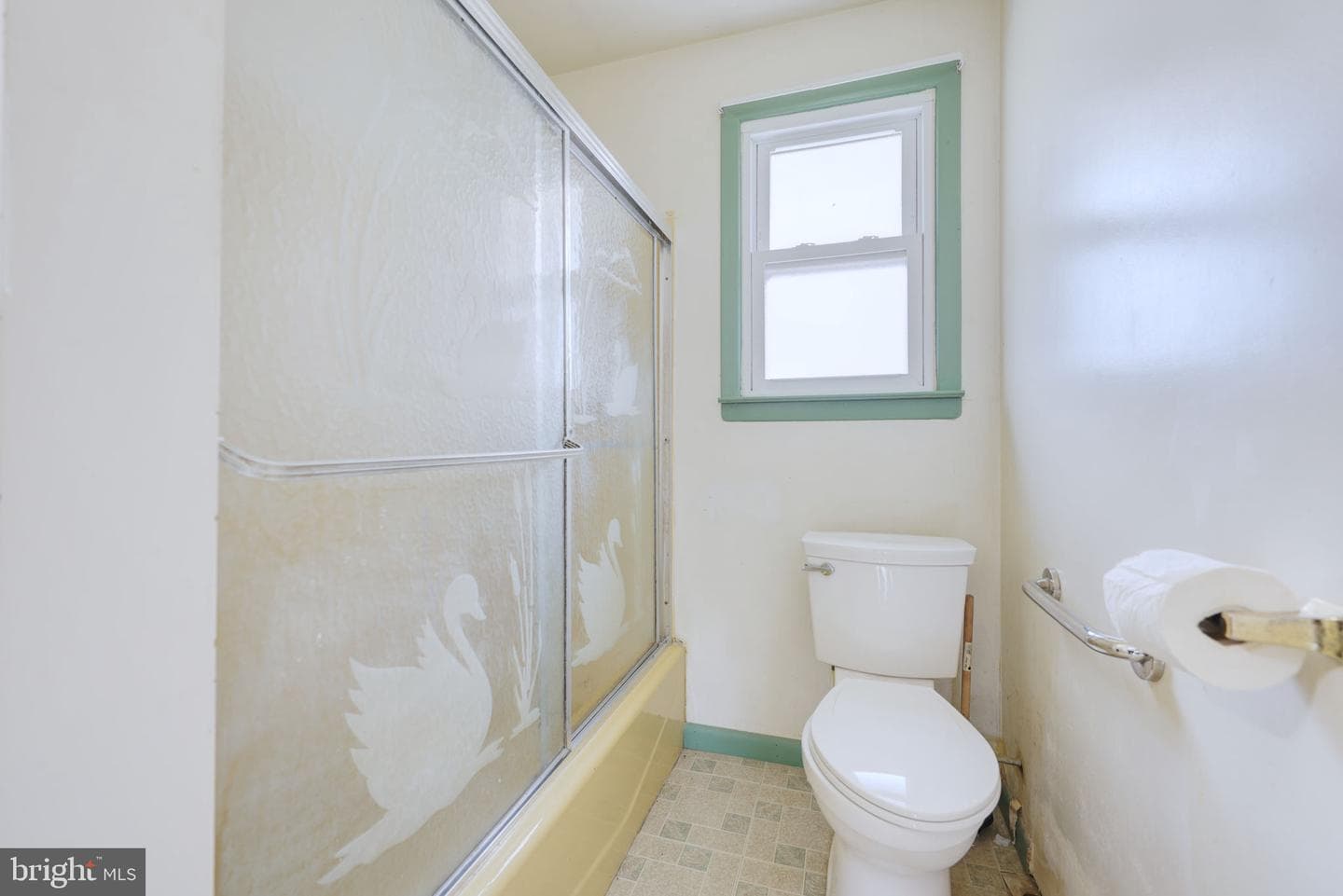 5807 Farmview Avenue photo 12