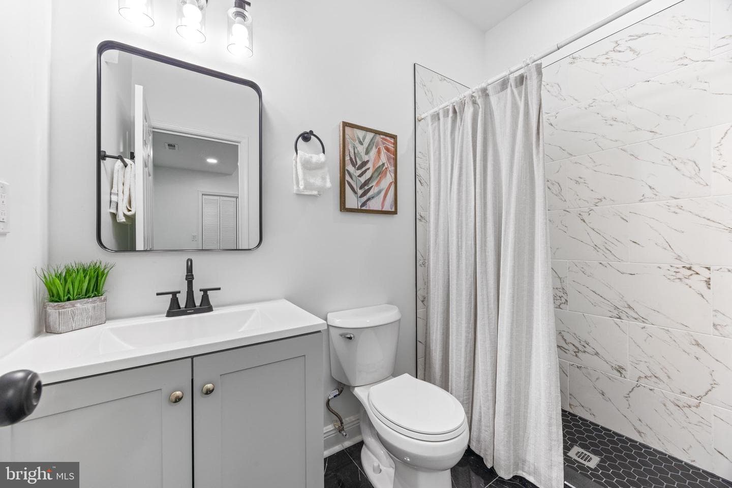 20 Briarwood Road photo 34