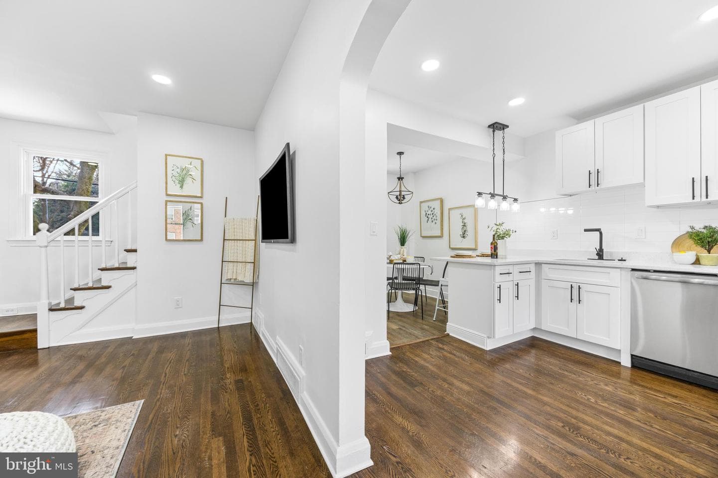 20 Briarwood Road photo 4