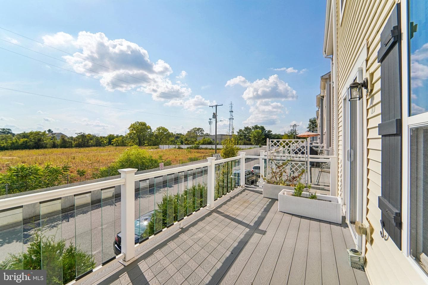 8219 Seaworthy photo 36