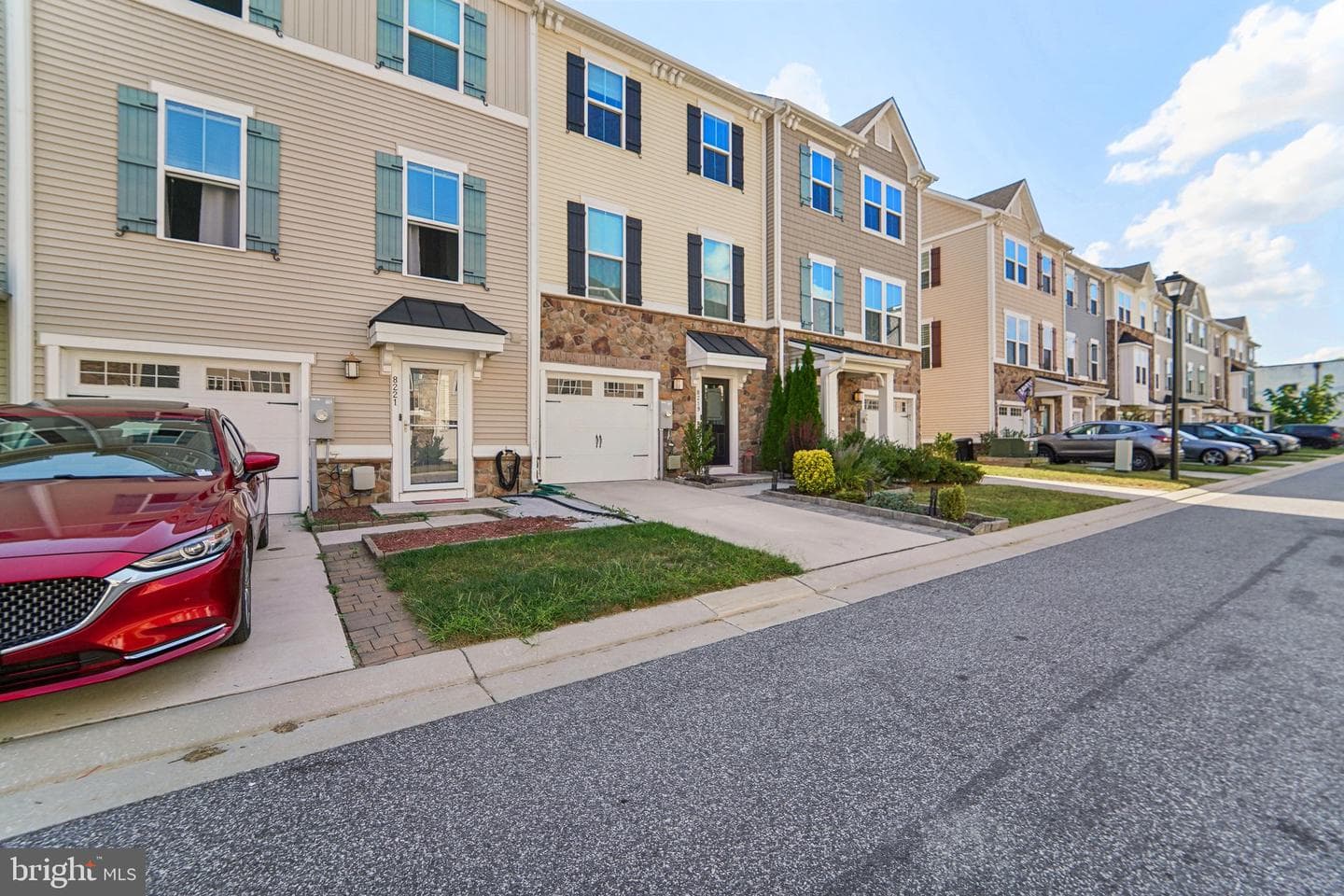 8219 Seaworthy photo 4