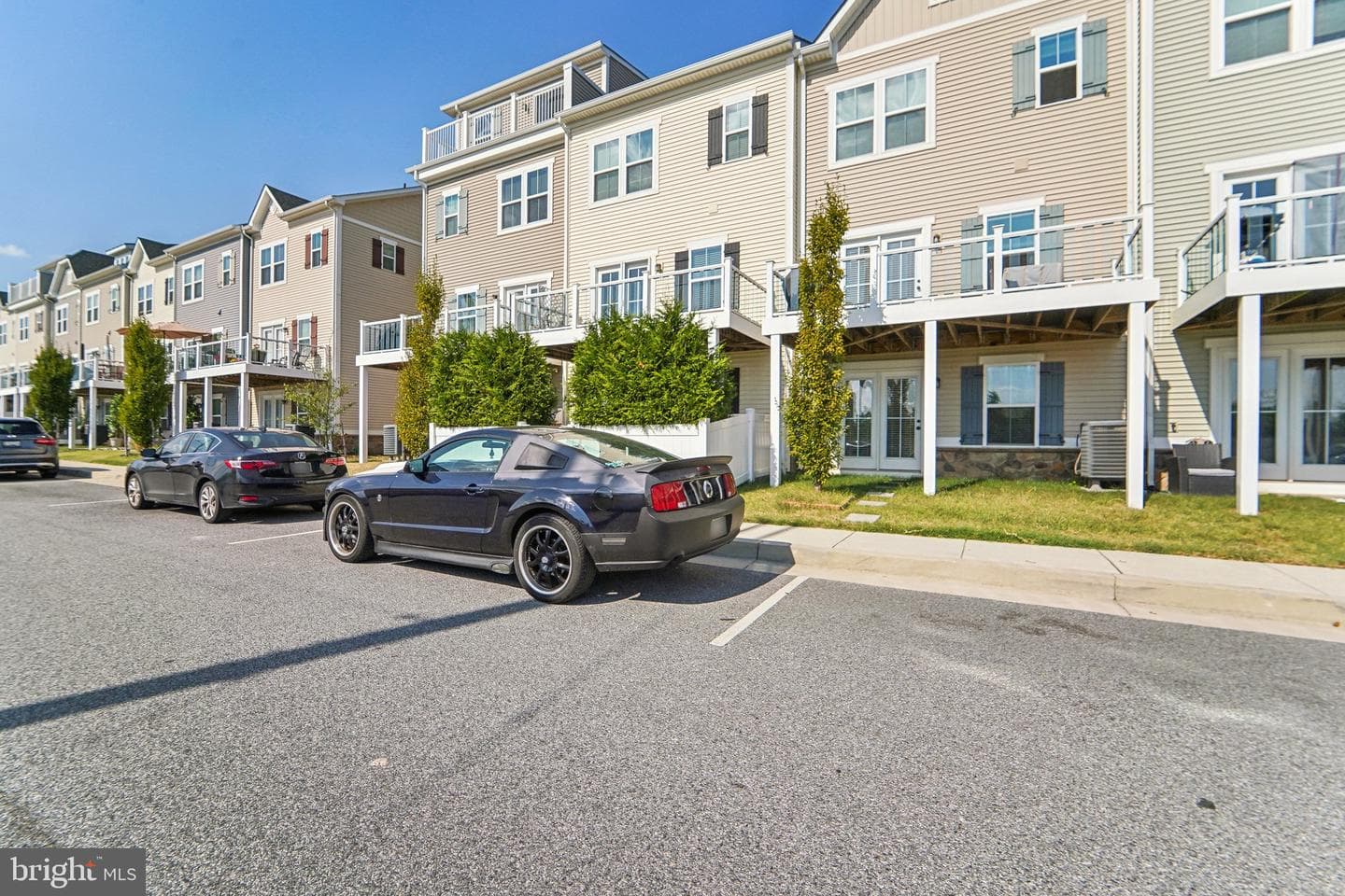 8219 Seaworthy photo 40