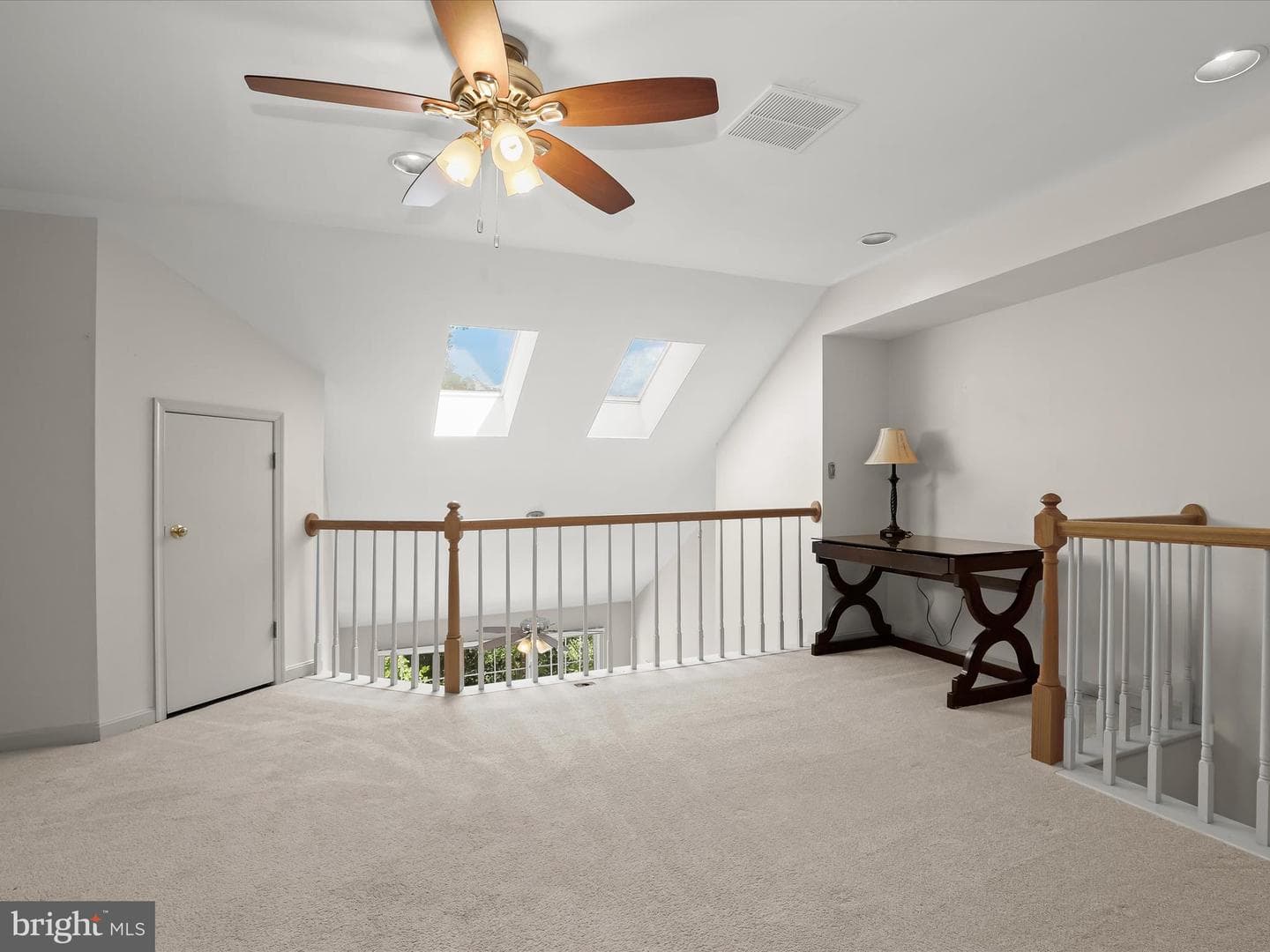 812 Charles James Circle photo 26