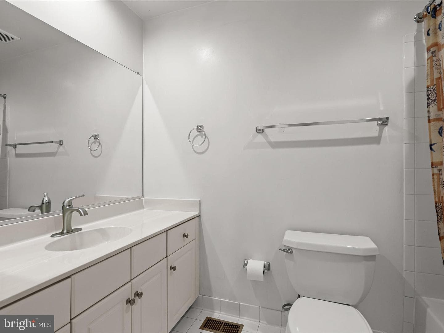812 Charles James Circle photo 32
