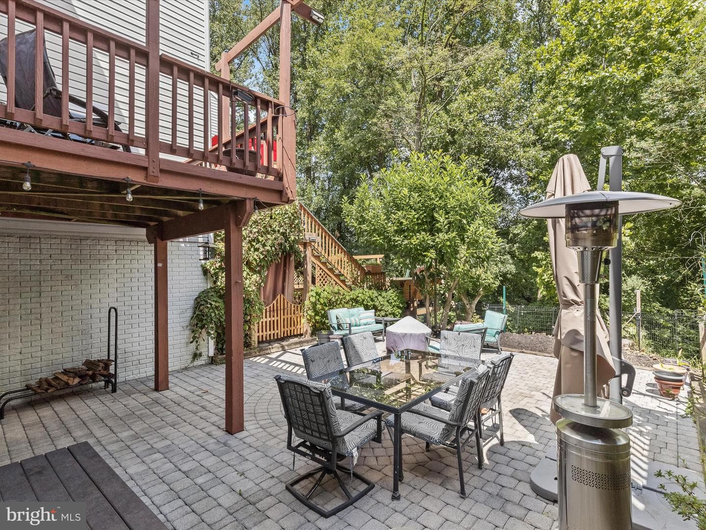 812 Charles James Circle photo 43