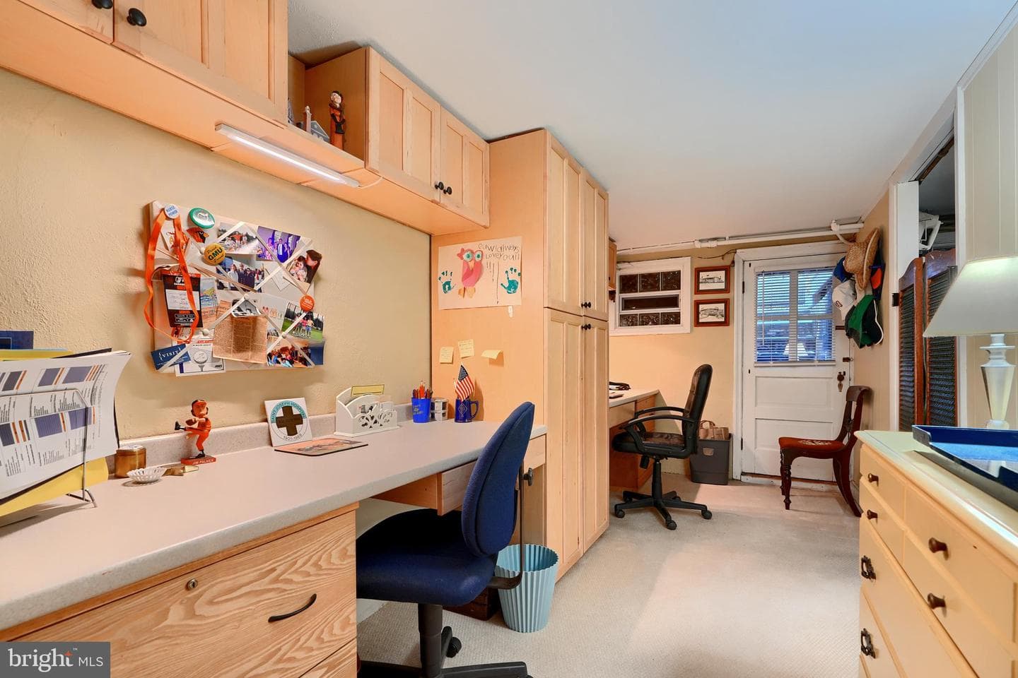 208 Ridge Avenue photo 34