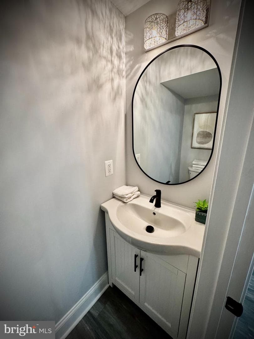 2 McTavish Avenue photo 18