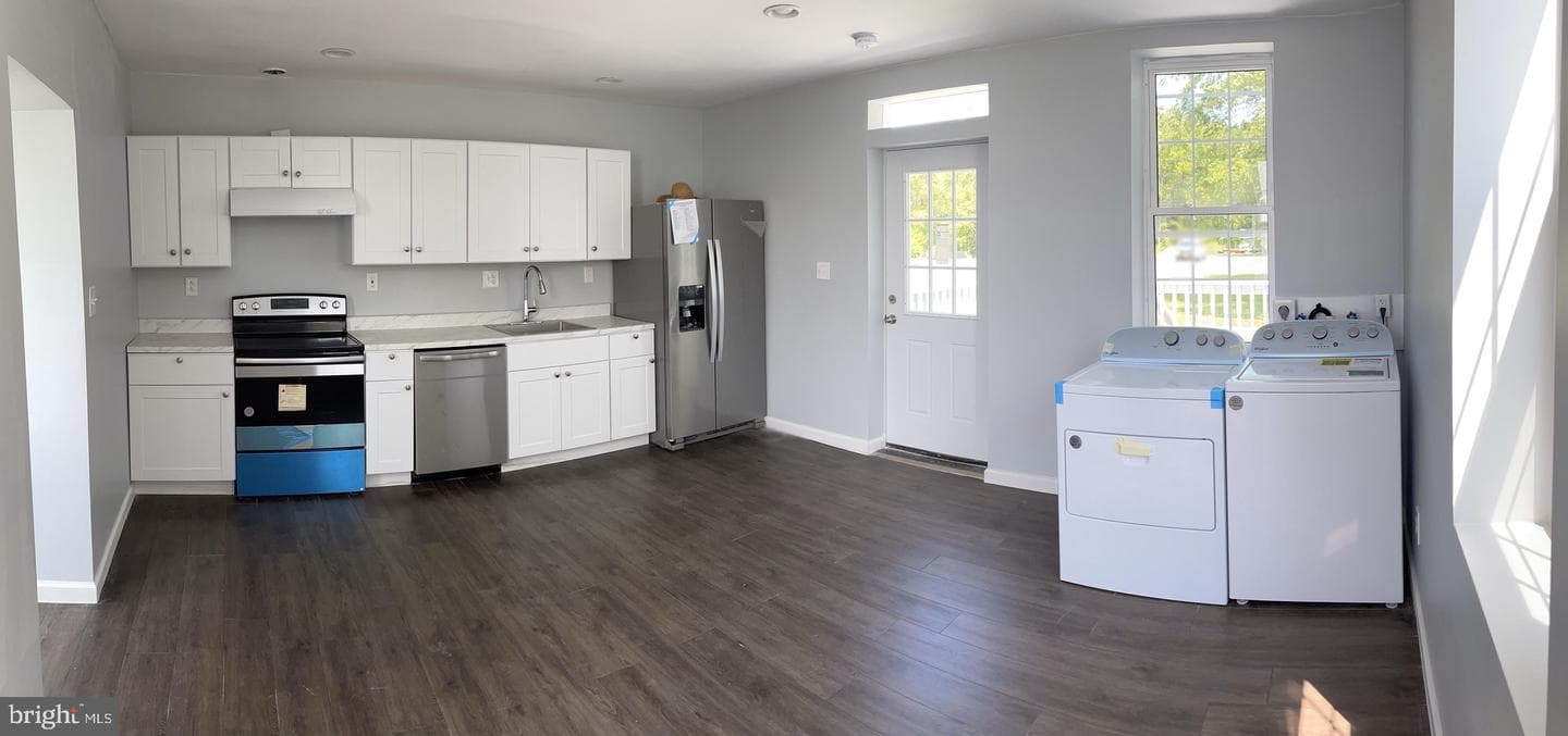 1152 E Riverside Avenue photo 4