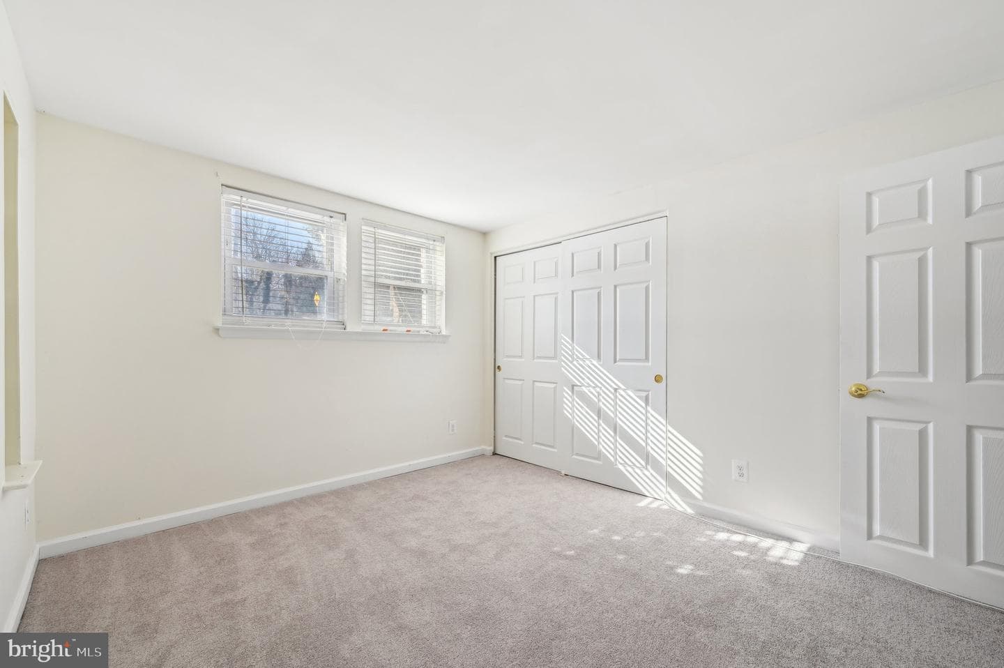 216 Morris Avenue photo 29