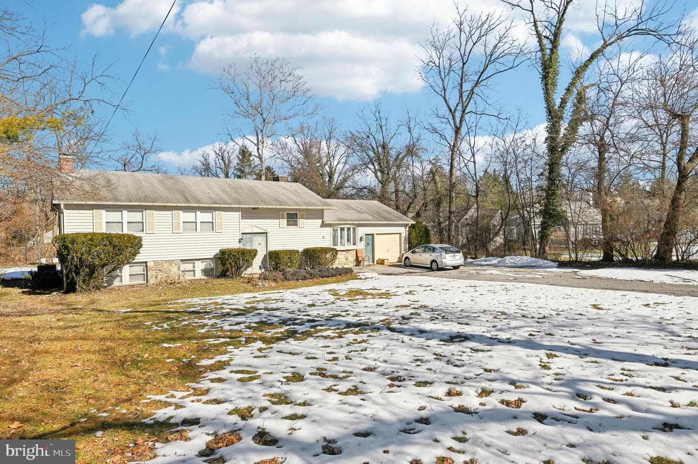 216 Morris Avenue photo 4