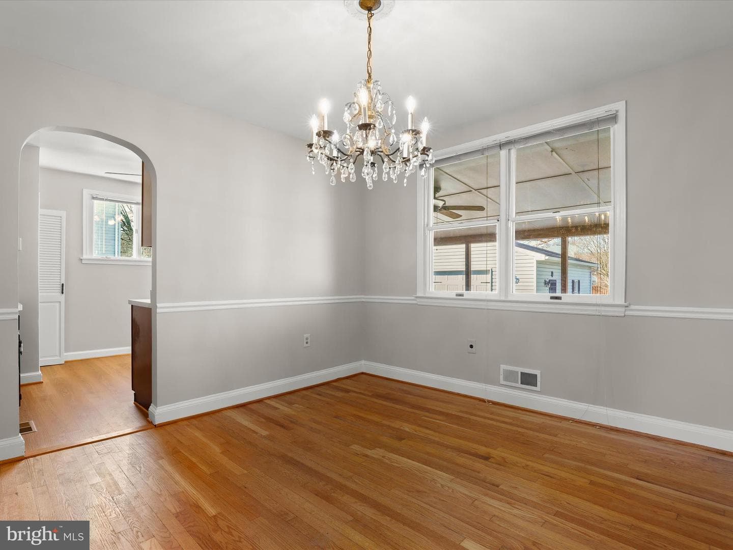 206 Homberg Avenue photo 10