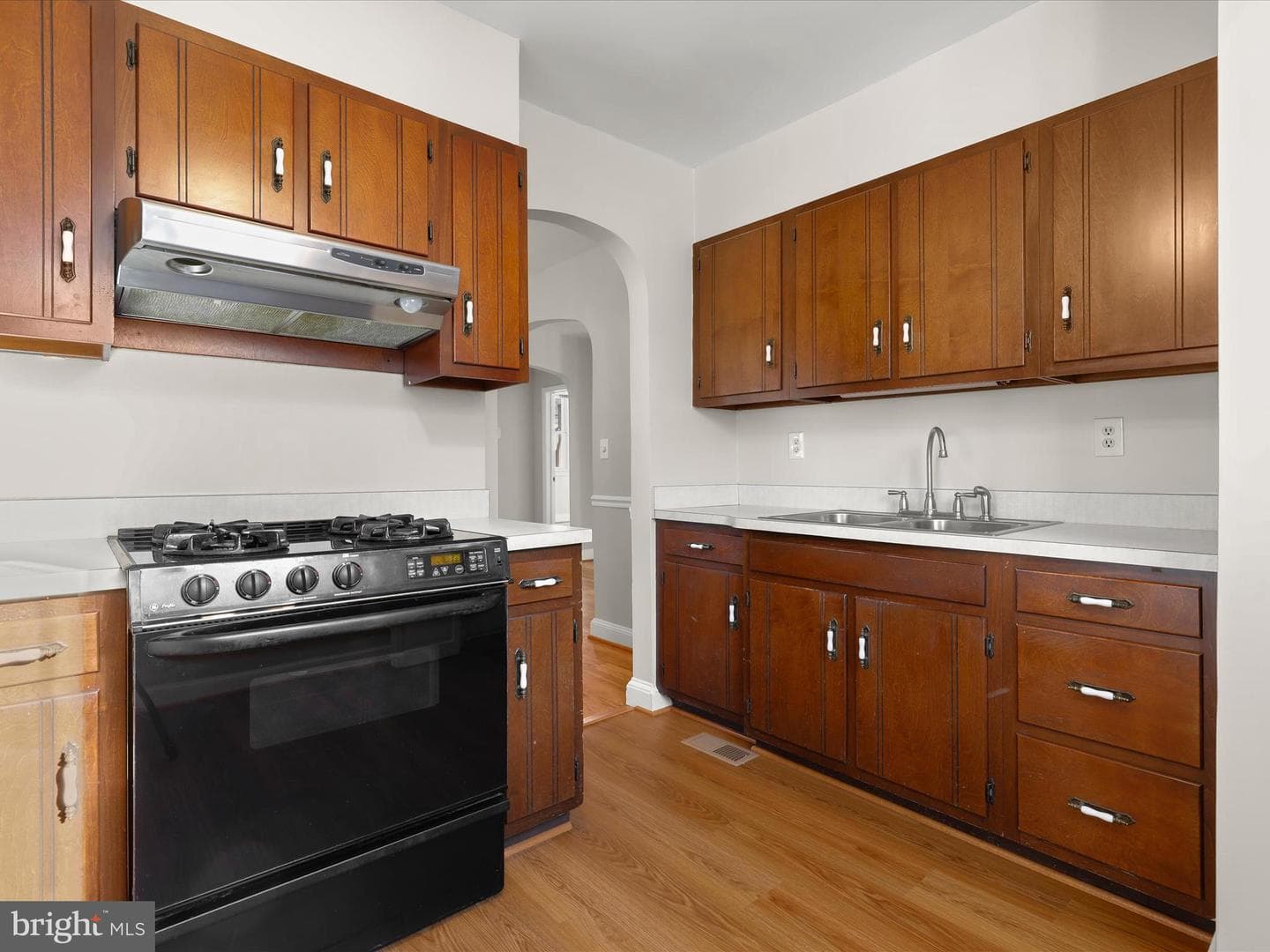 206 Homberg Avenue photo 14