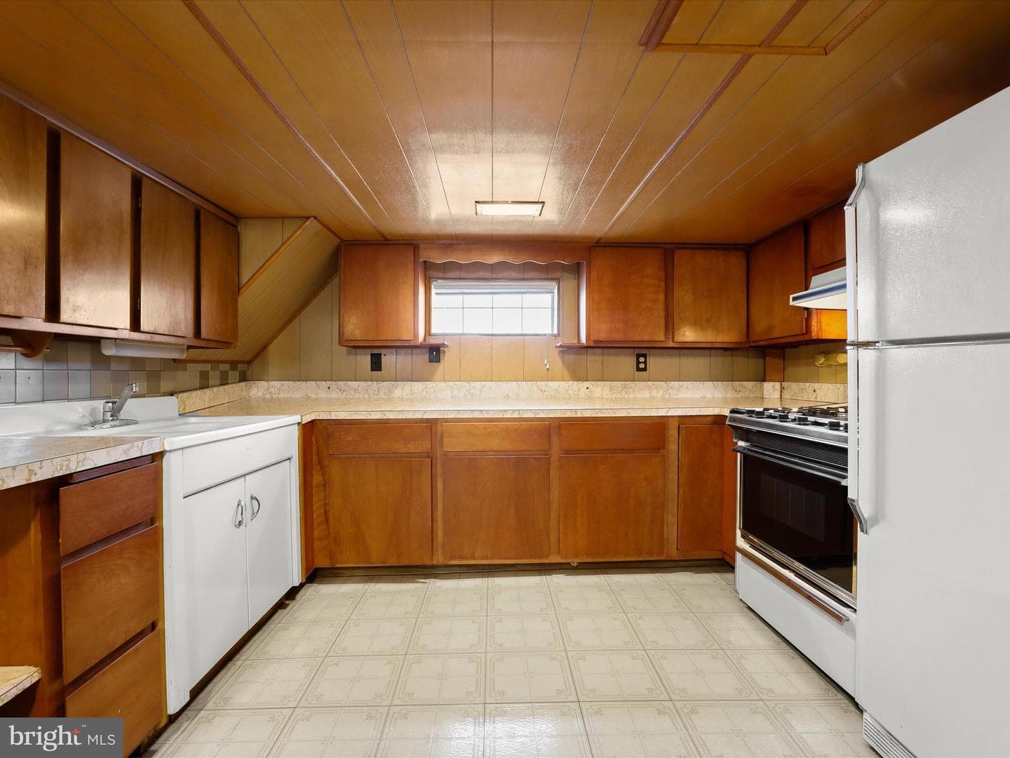 206 Homberg Avenue photo 28