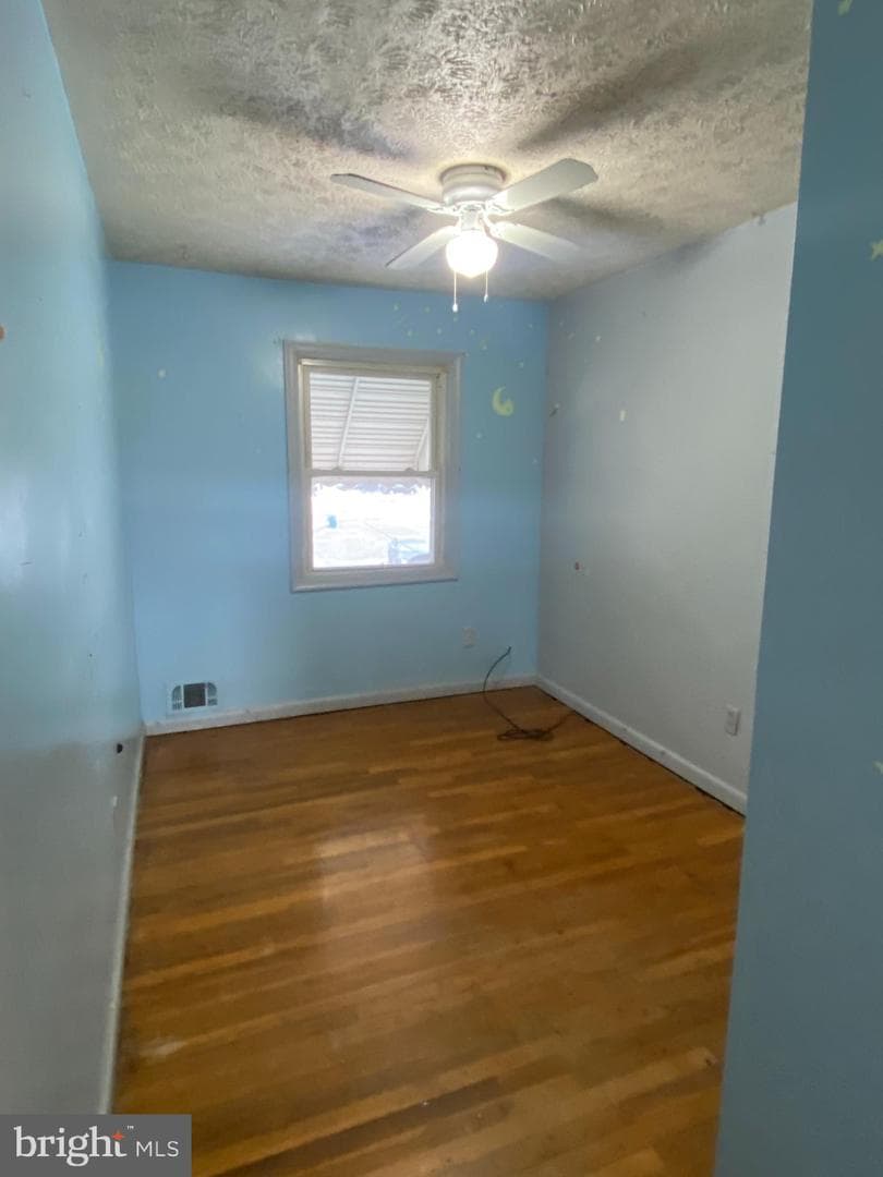 7919 Gray Haven photo 9