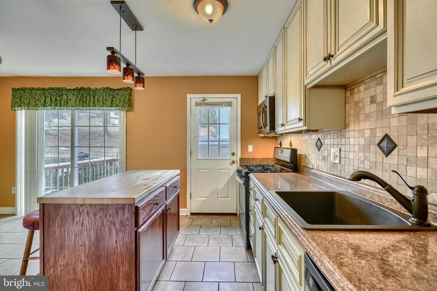 18 Monhegan Court #27d photo 11