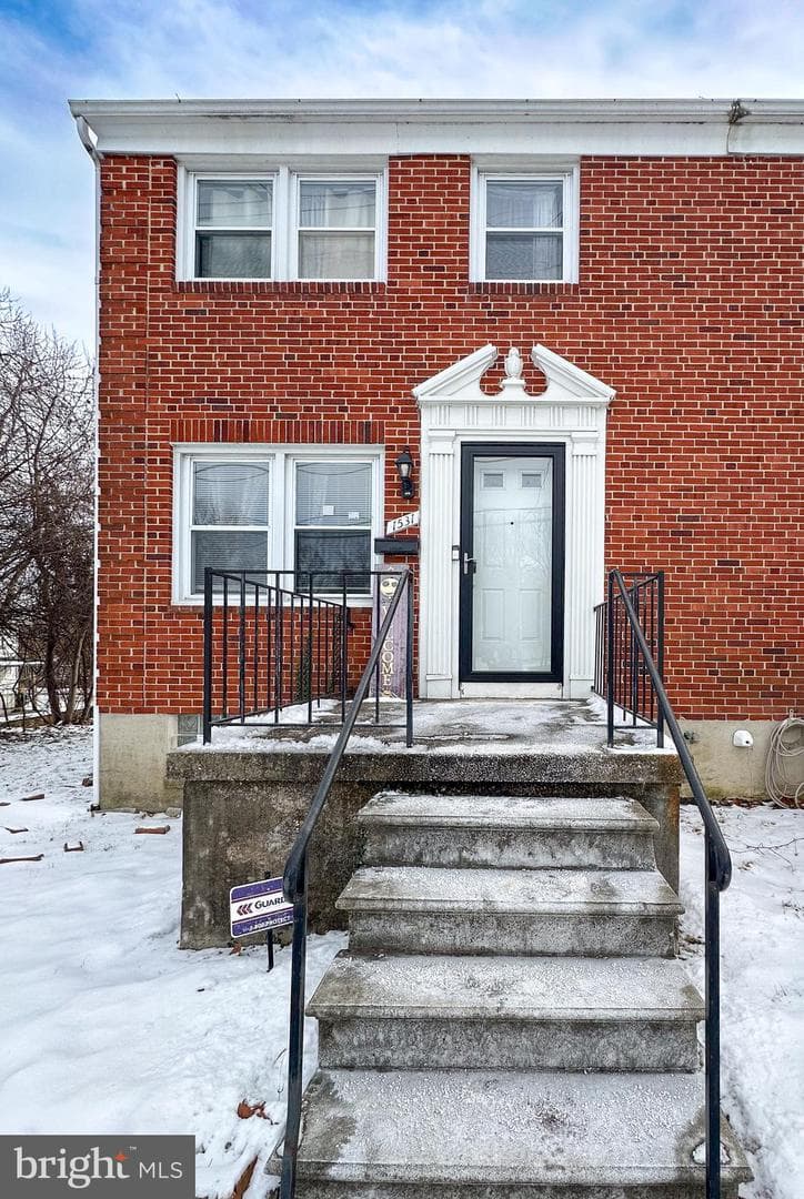 1531 Ingleside Avenue photo 2