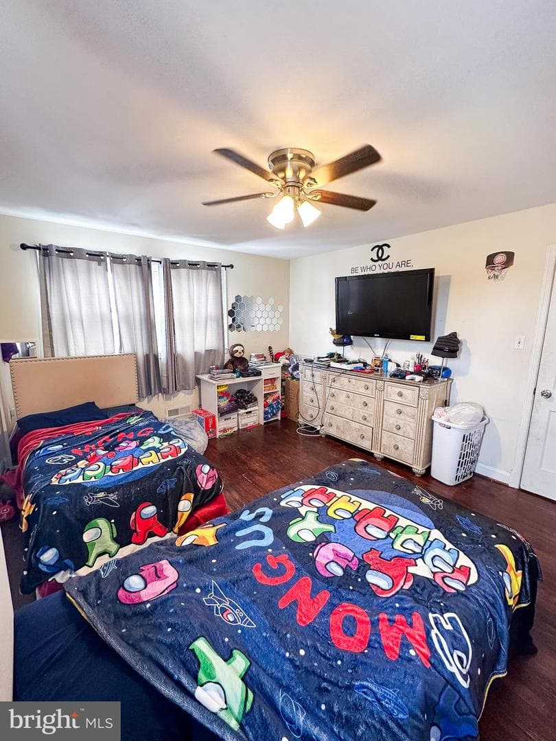 1531 Ingleside Avenue photo 9