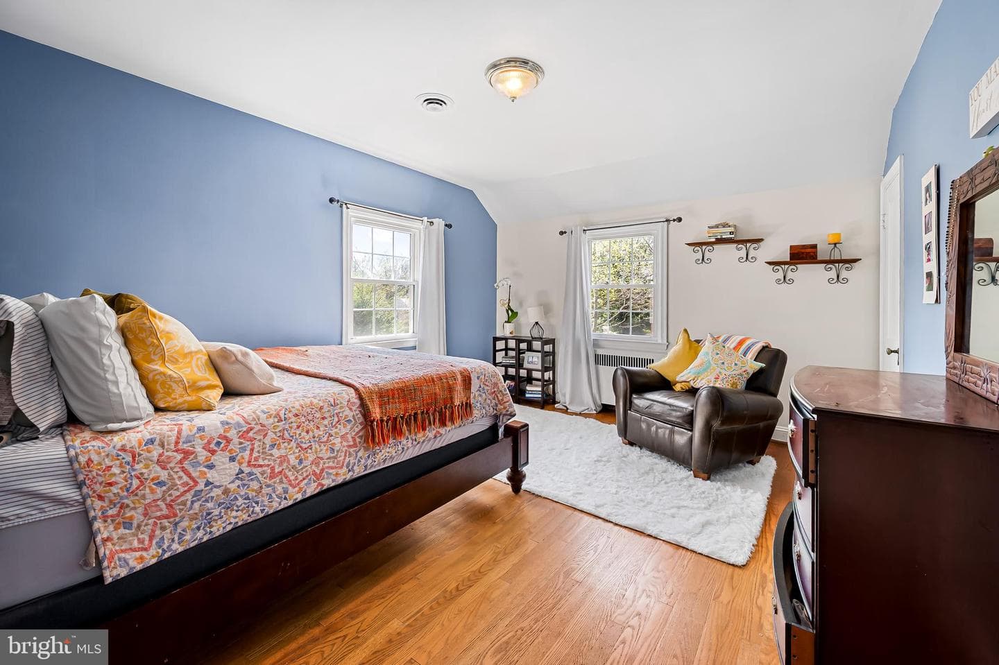 7209 Oxford Road photo 22