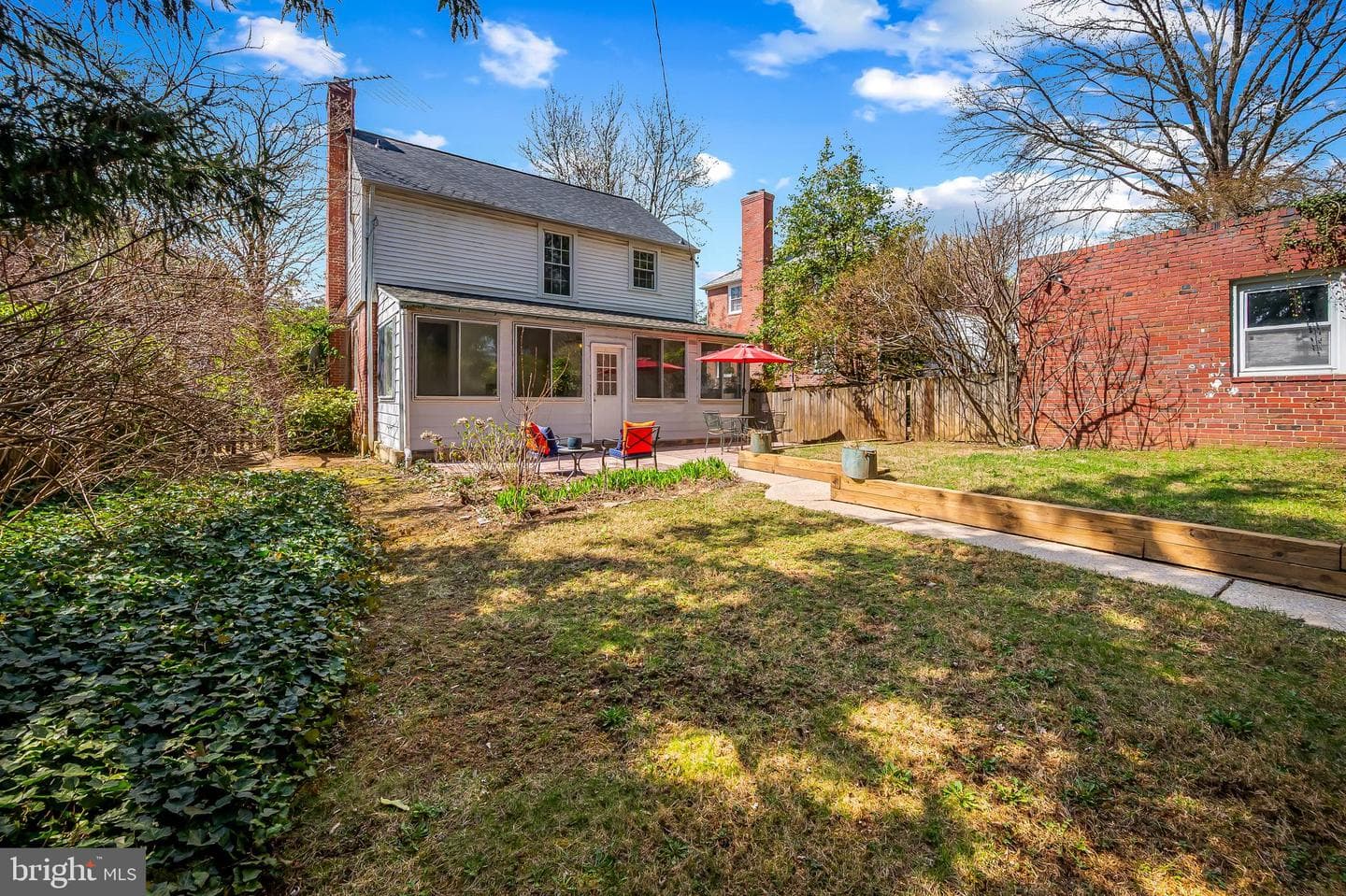 7209 Oxford Road photo 3