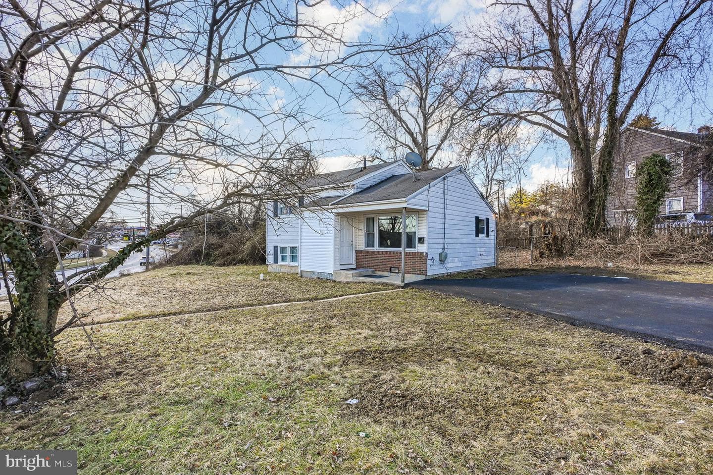 6607 Dogwood Road photo 1