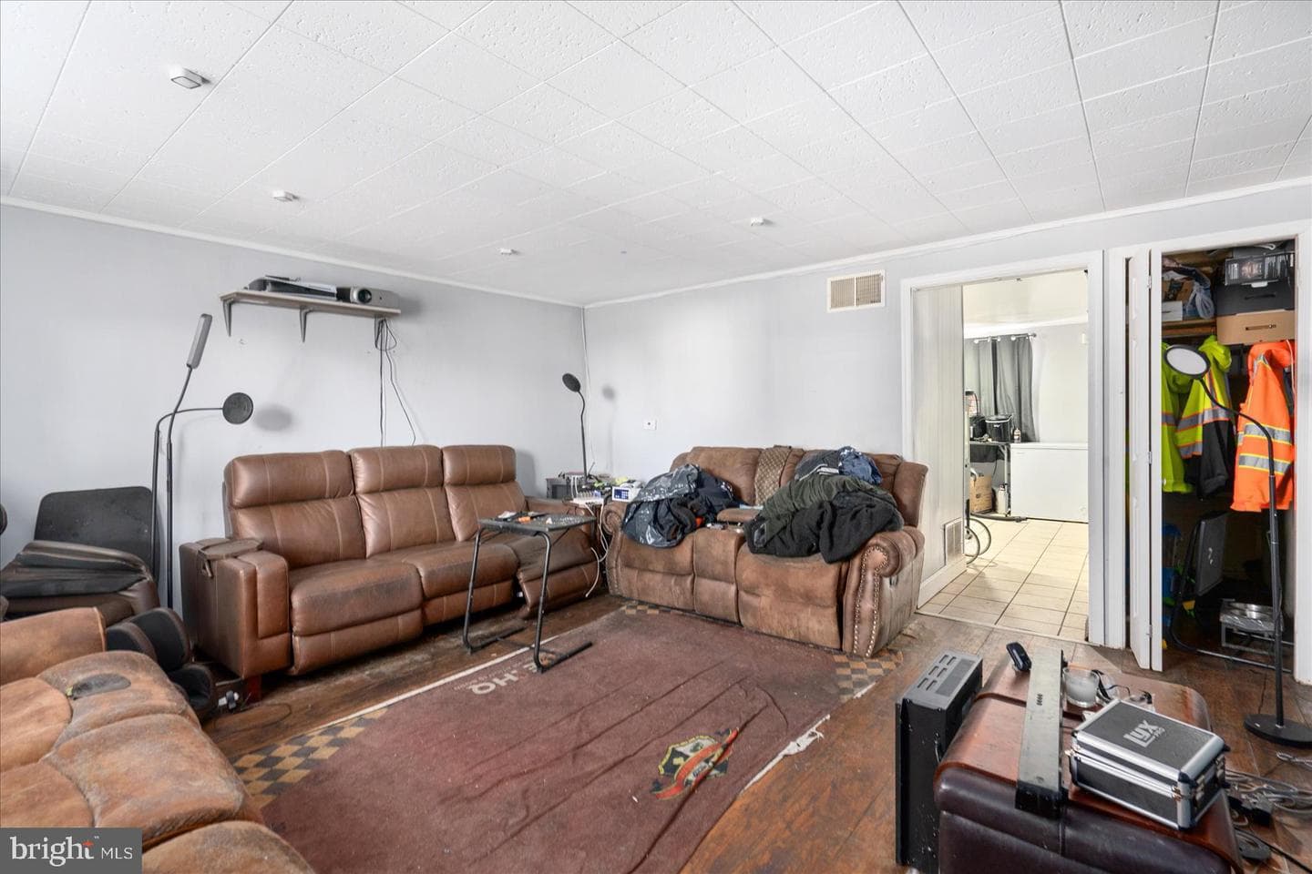 503 Carlsbad Court photo 14