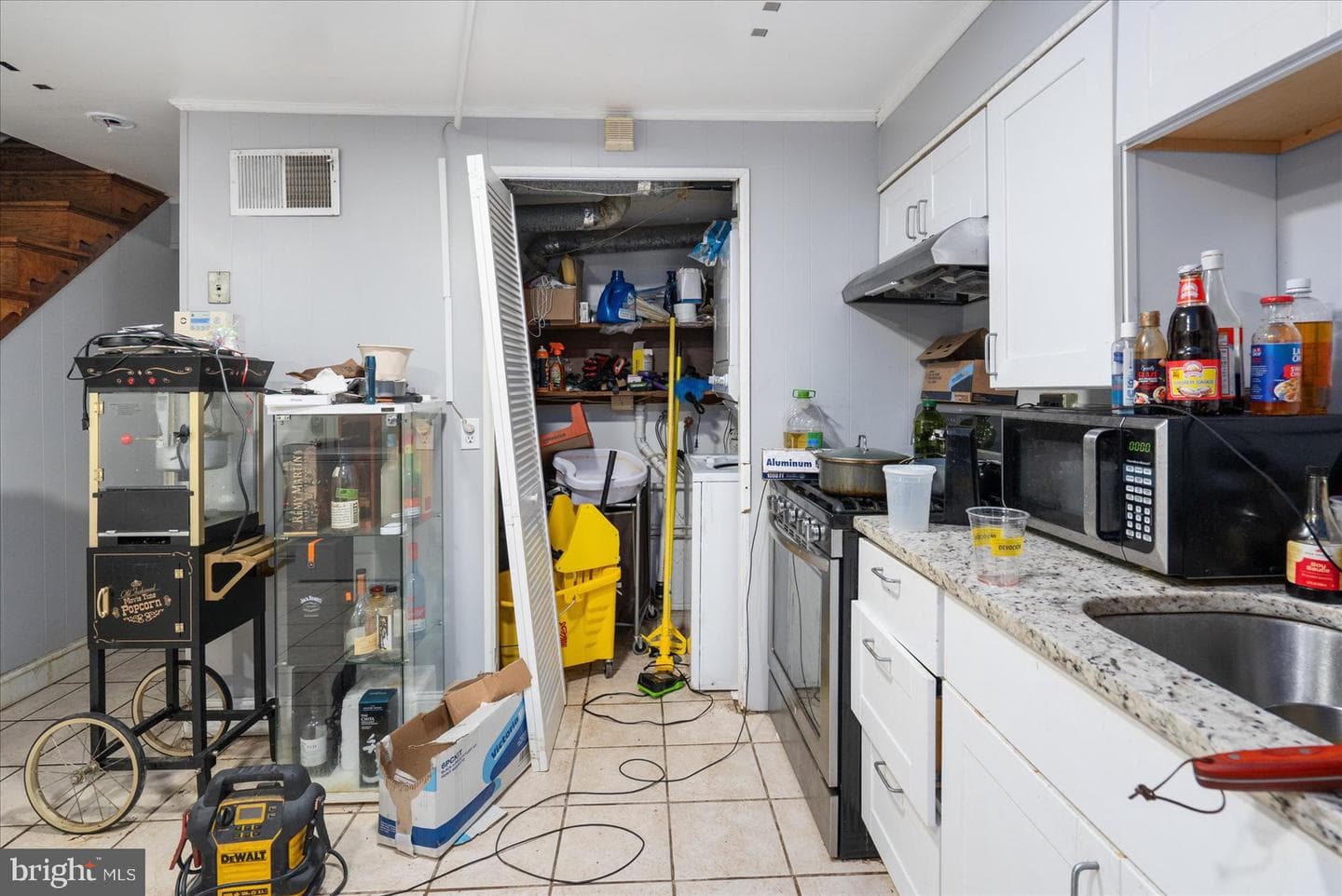 503 Carlsbad Court photo 8