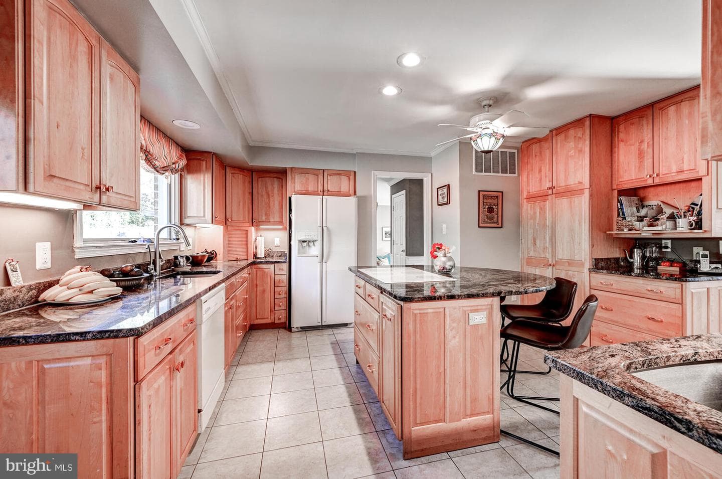 3504 Slade Avenue photo 10