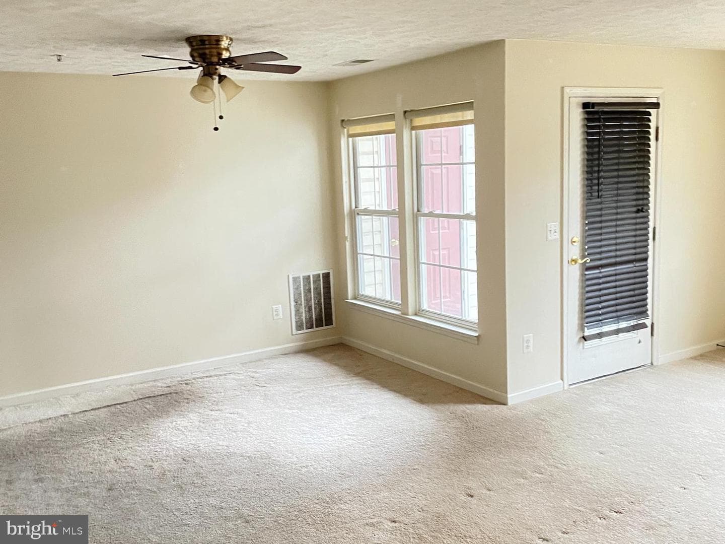 5017 Marchwood Court #5h photo 7