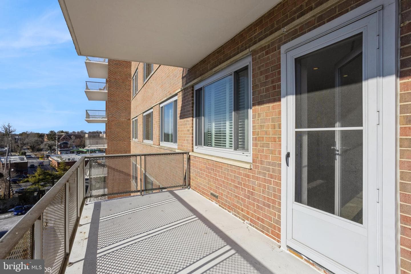 11 Slade Avenue #607 photo 39
