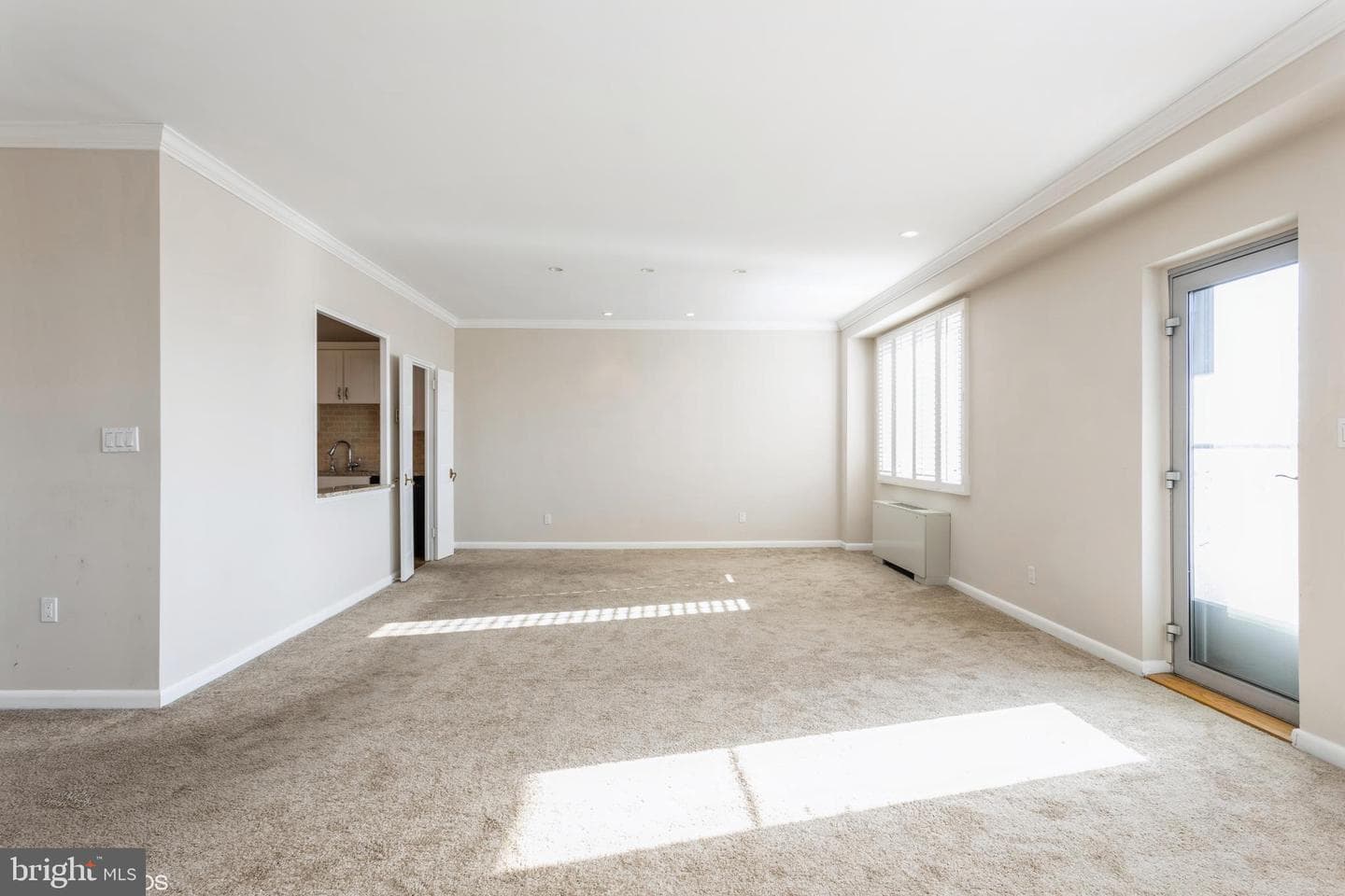 11 Slade Avenue #607 photo 8