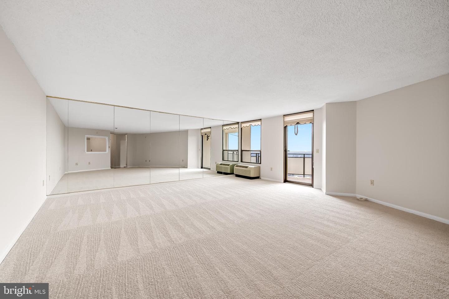 205 E Joppa Road #2604 photo 13