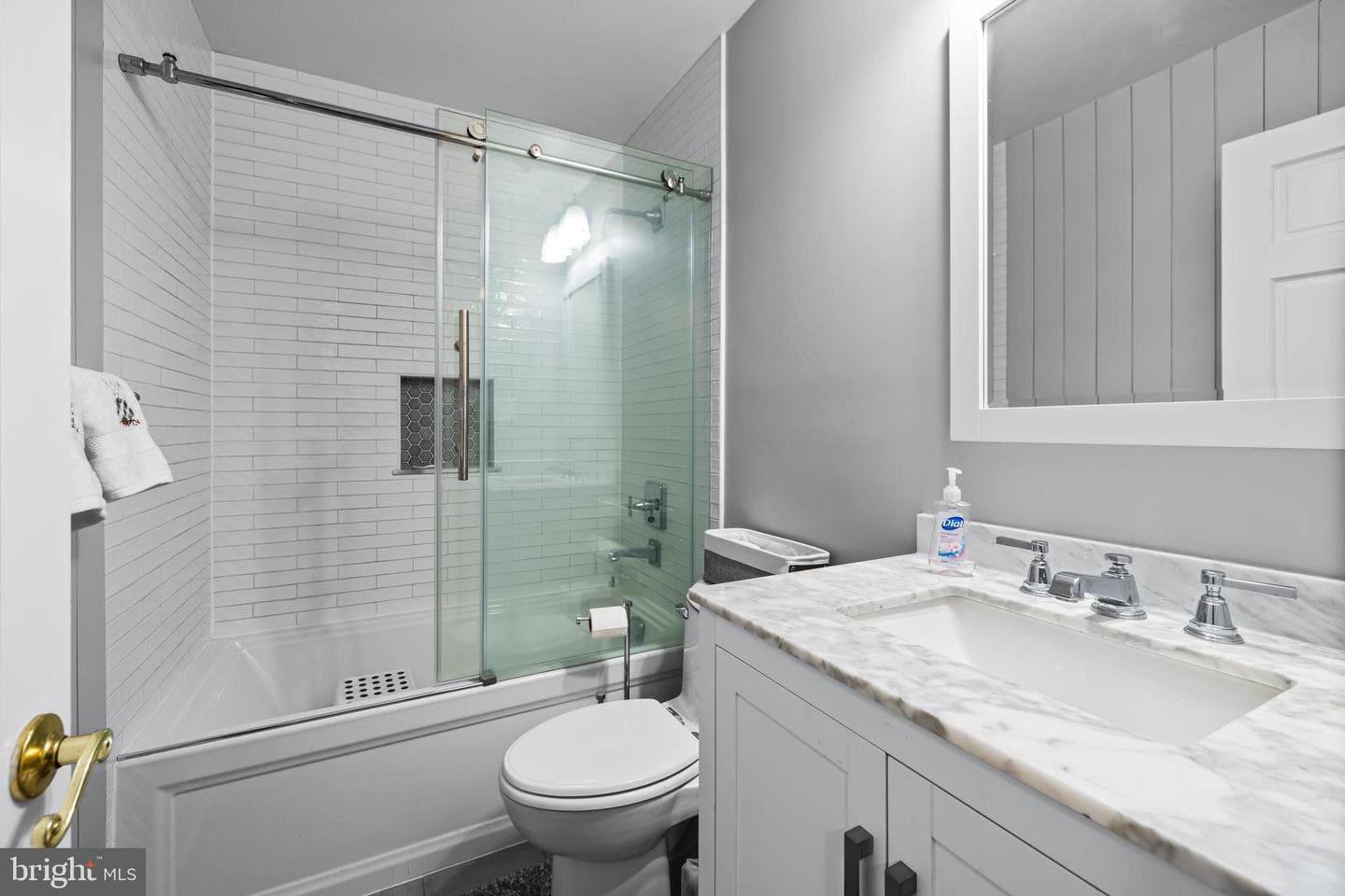 229 Deep Dale Drive photo 17