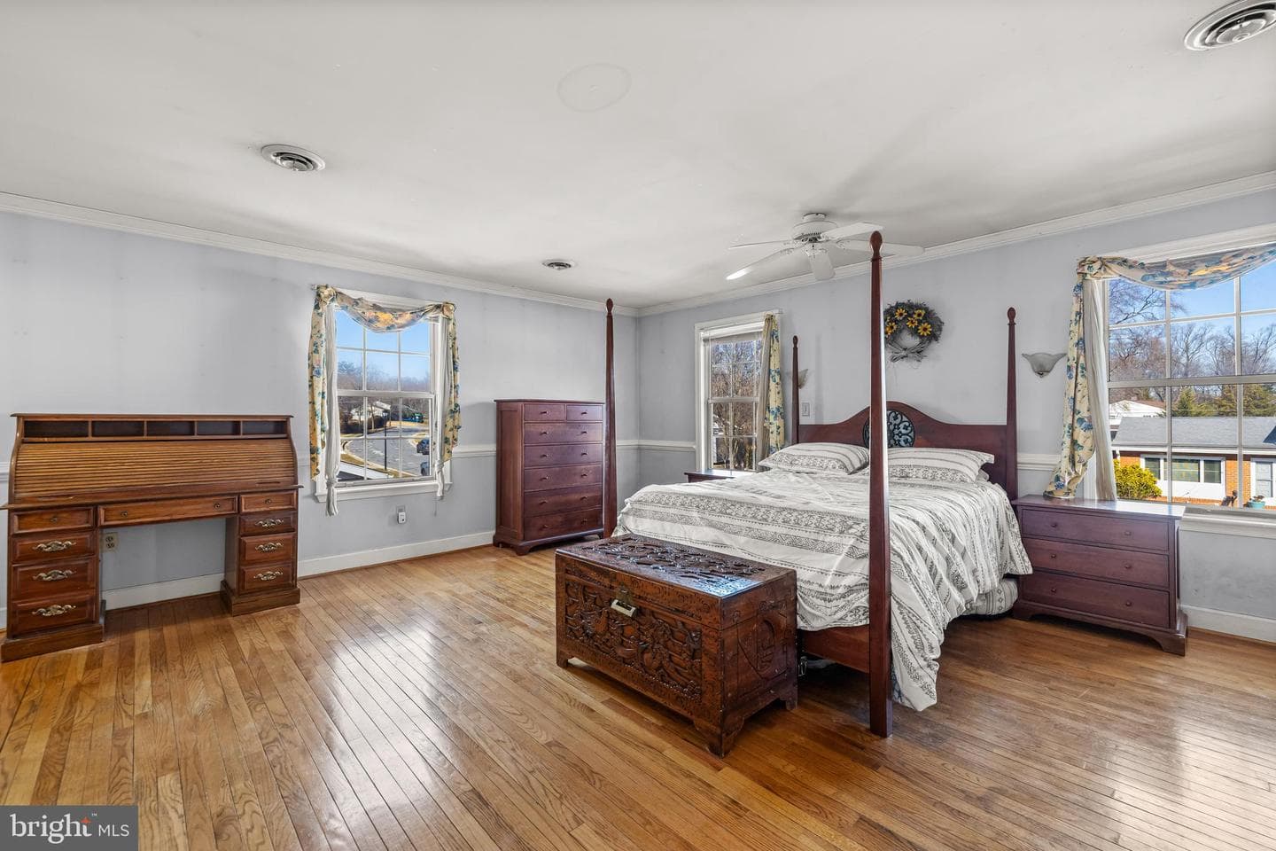 229 Deep Dale Drive photo 18