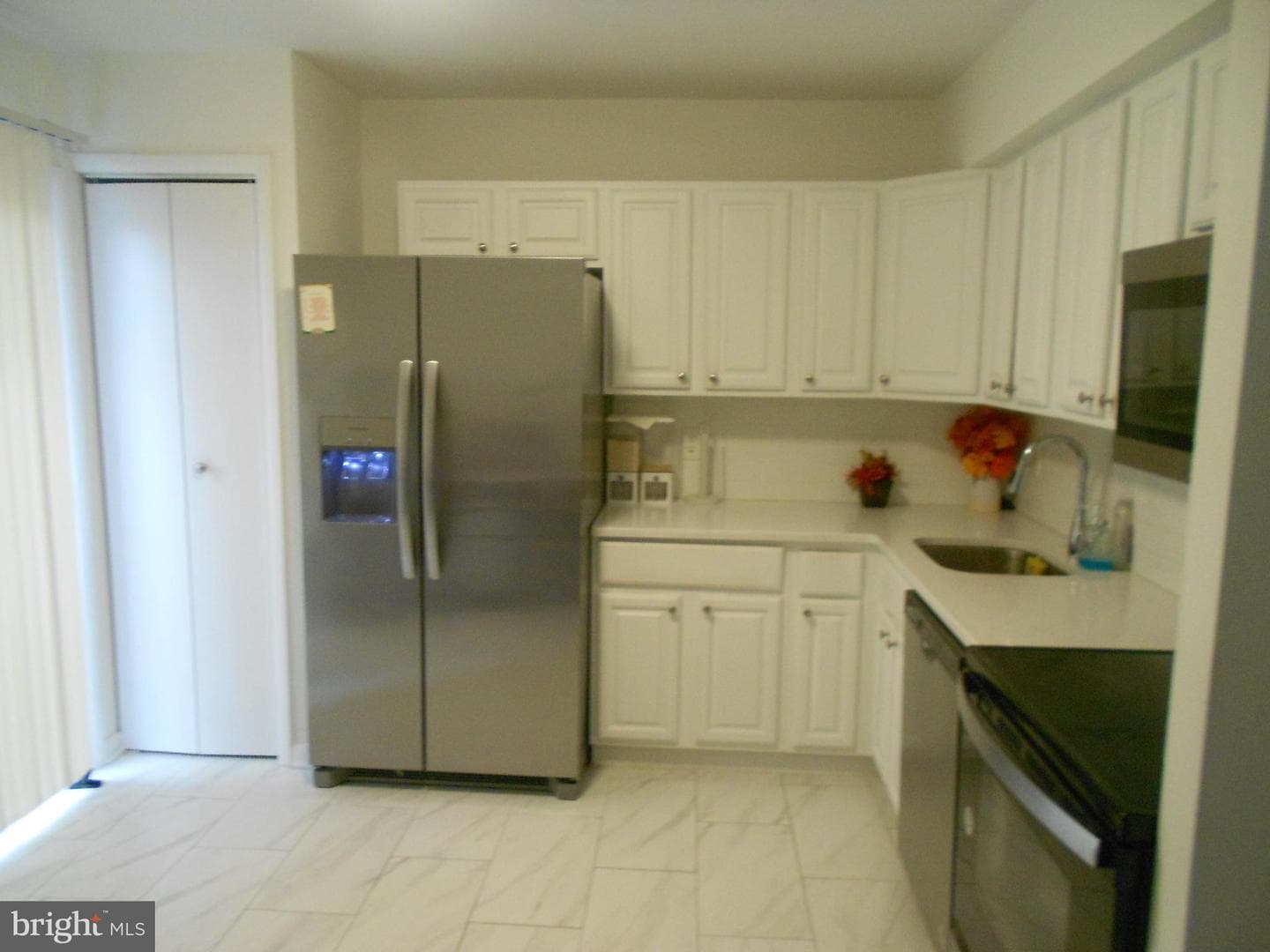 8116 Salt Lake Drive photo 4