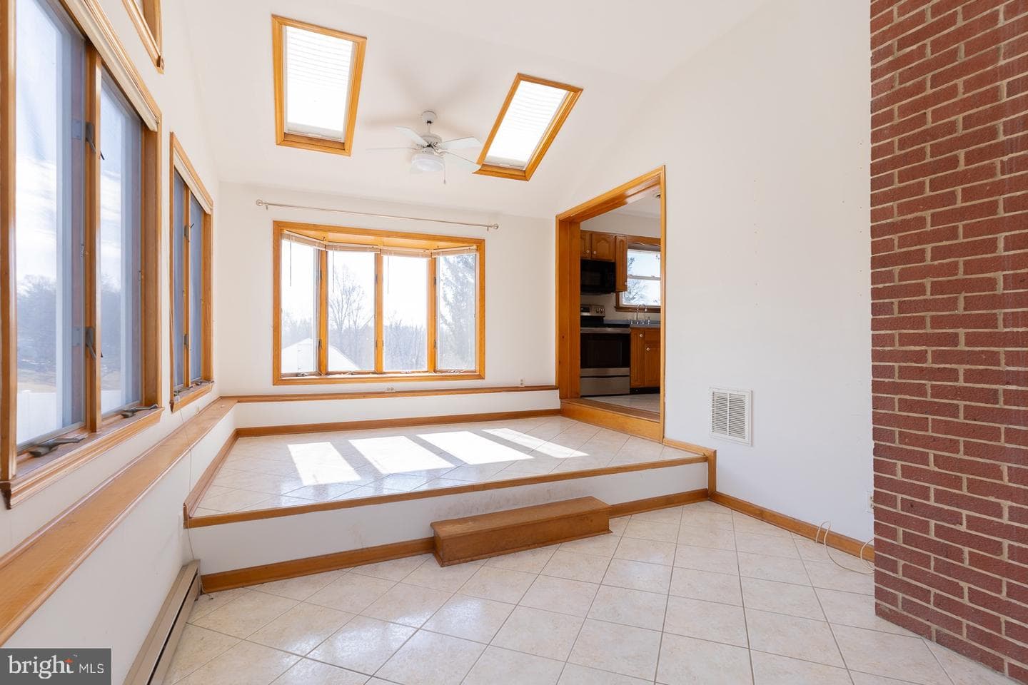 11415 Reisberg Lane photo 13