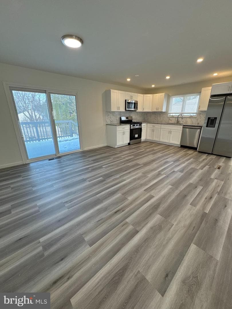 6537 Redgate Circle photo 5