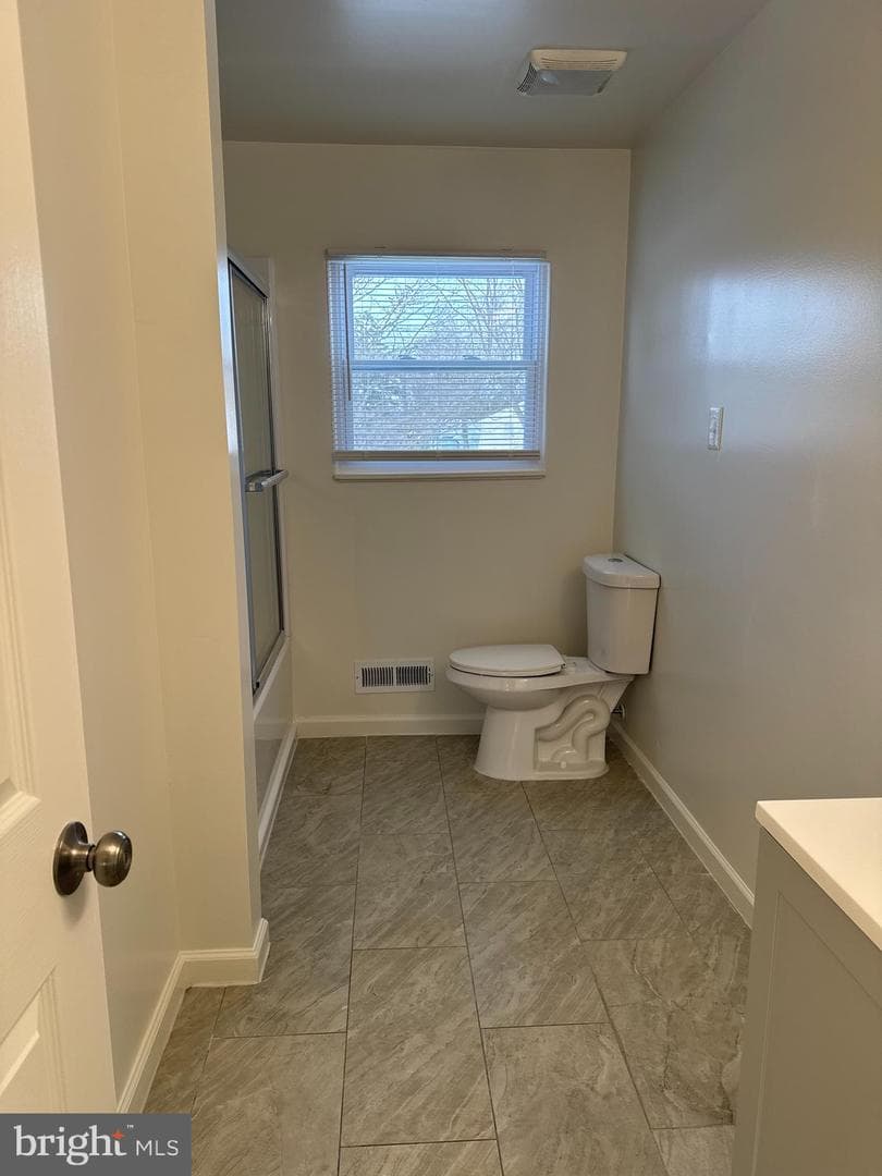 6537 Redgate Circle photo 9