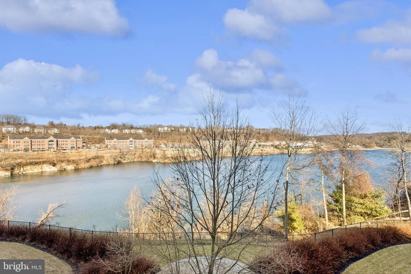 2800 Stone Cliff Drive #209 photo 2