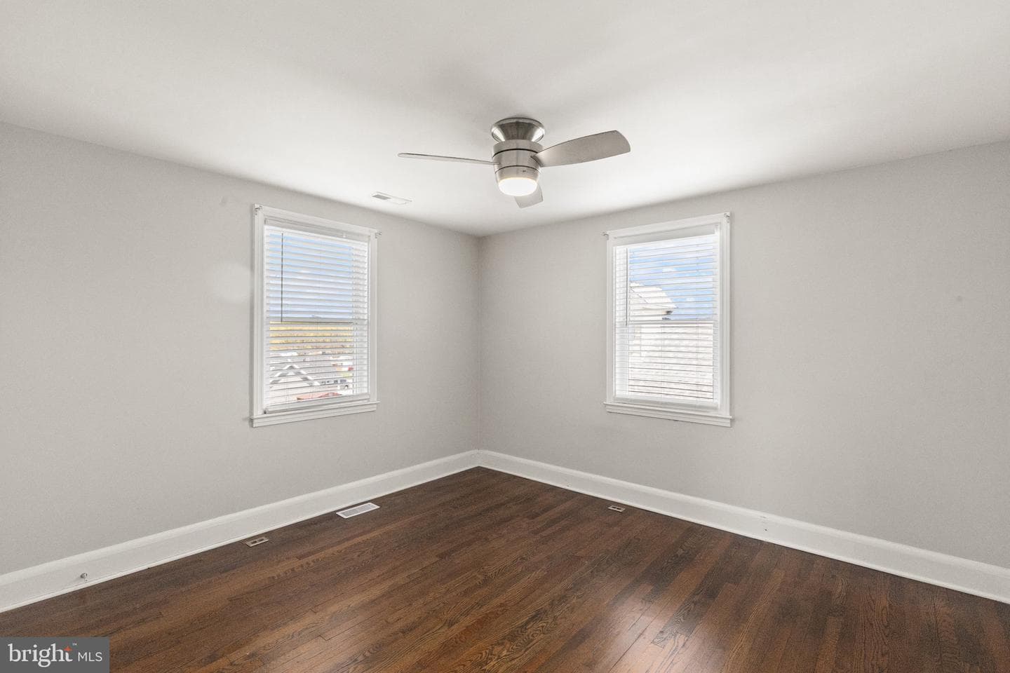 7512 Brightside Avenue photo 14