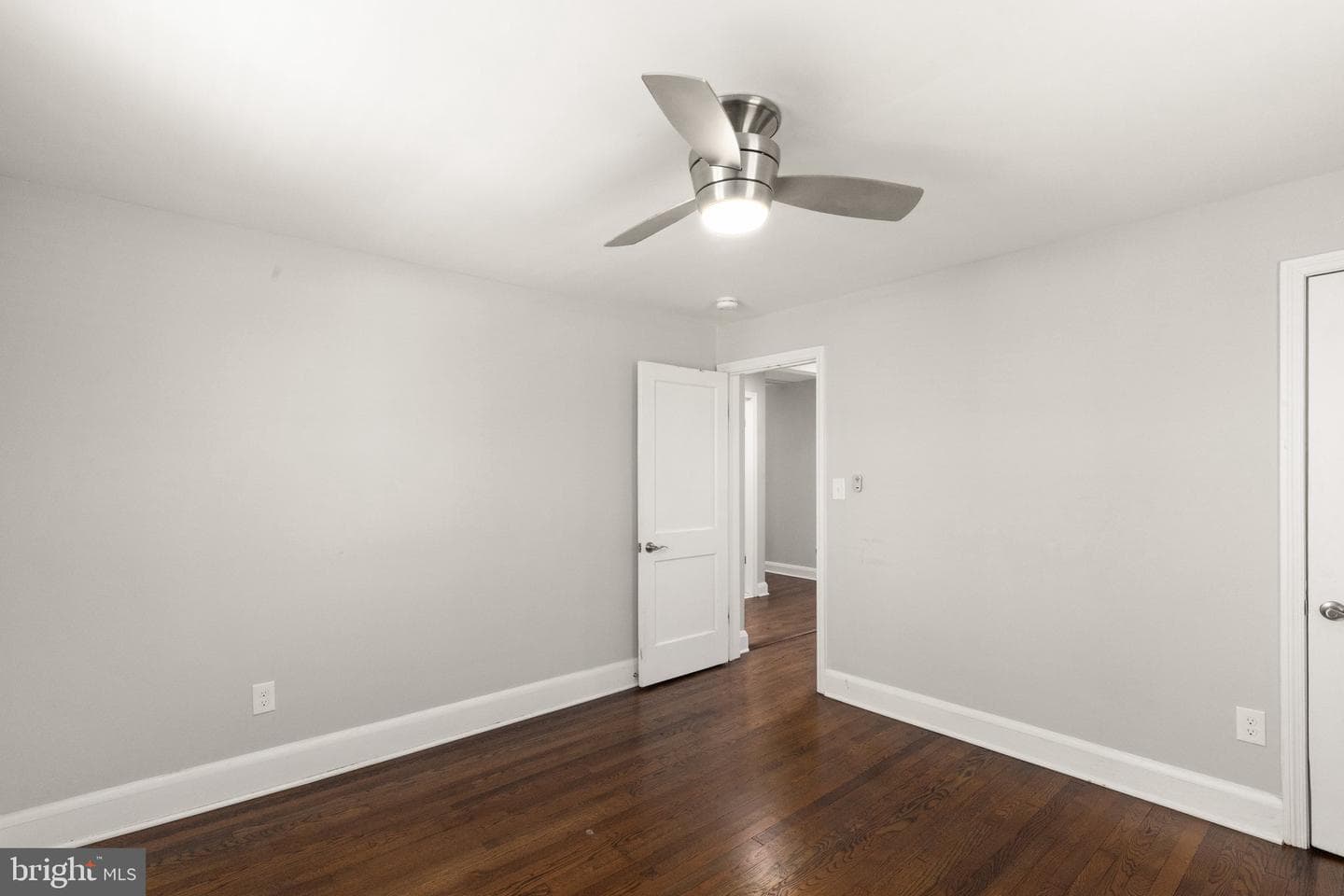 7512 Brightside Avenue photo 15