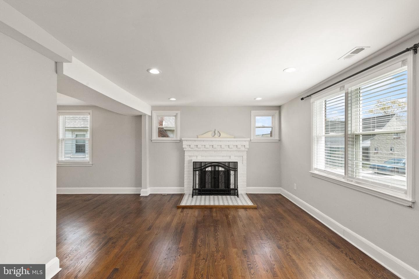 7512 Brightside Avenue photo 3