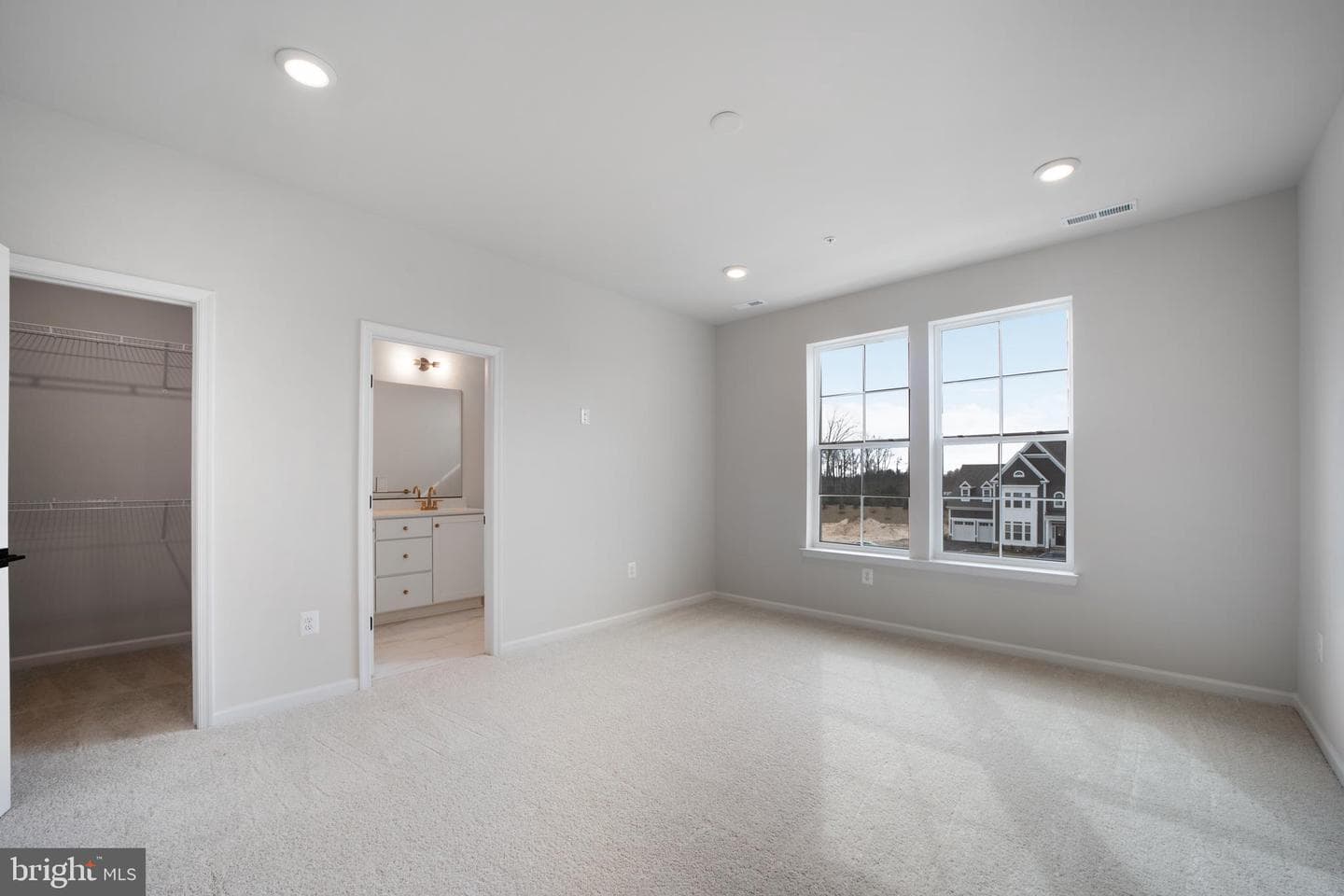 6527 Greenleigh Avenue photo 11