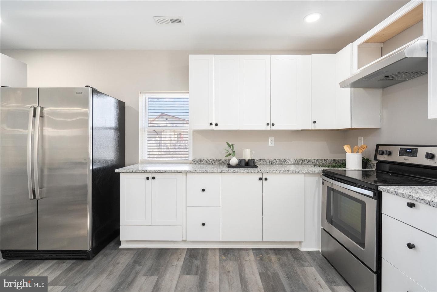 2909 Delaware Avenue photo 13