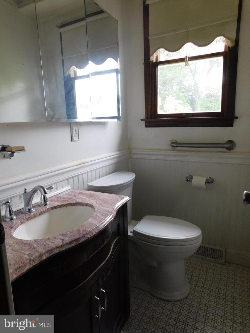 8006 Yellowstone Road photo 16