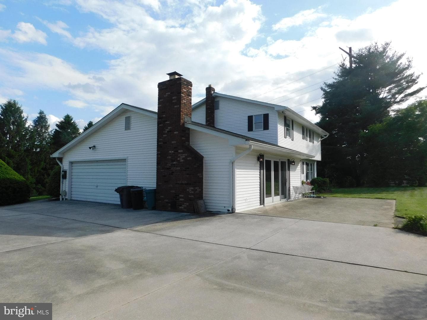 8006 Yellowstone Road photo 3