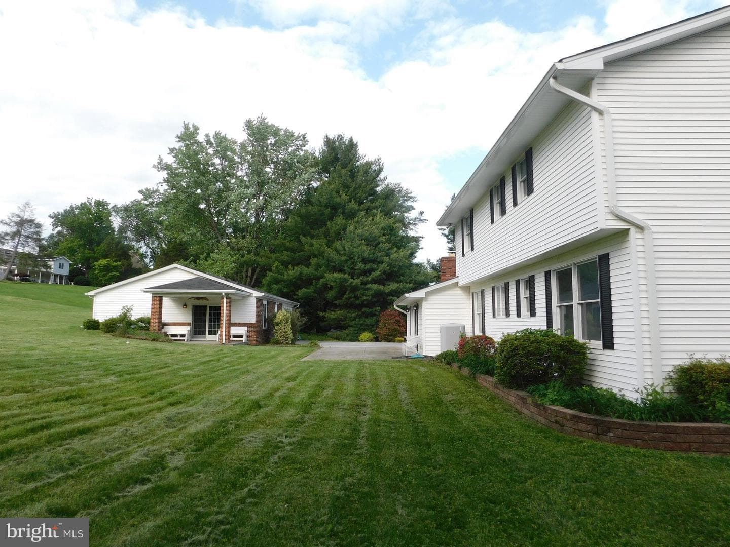 8006 Yellowstone Road photo 6