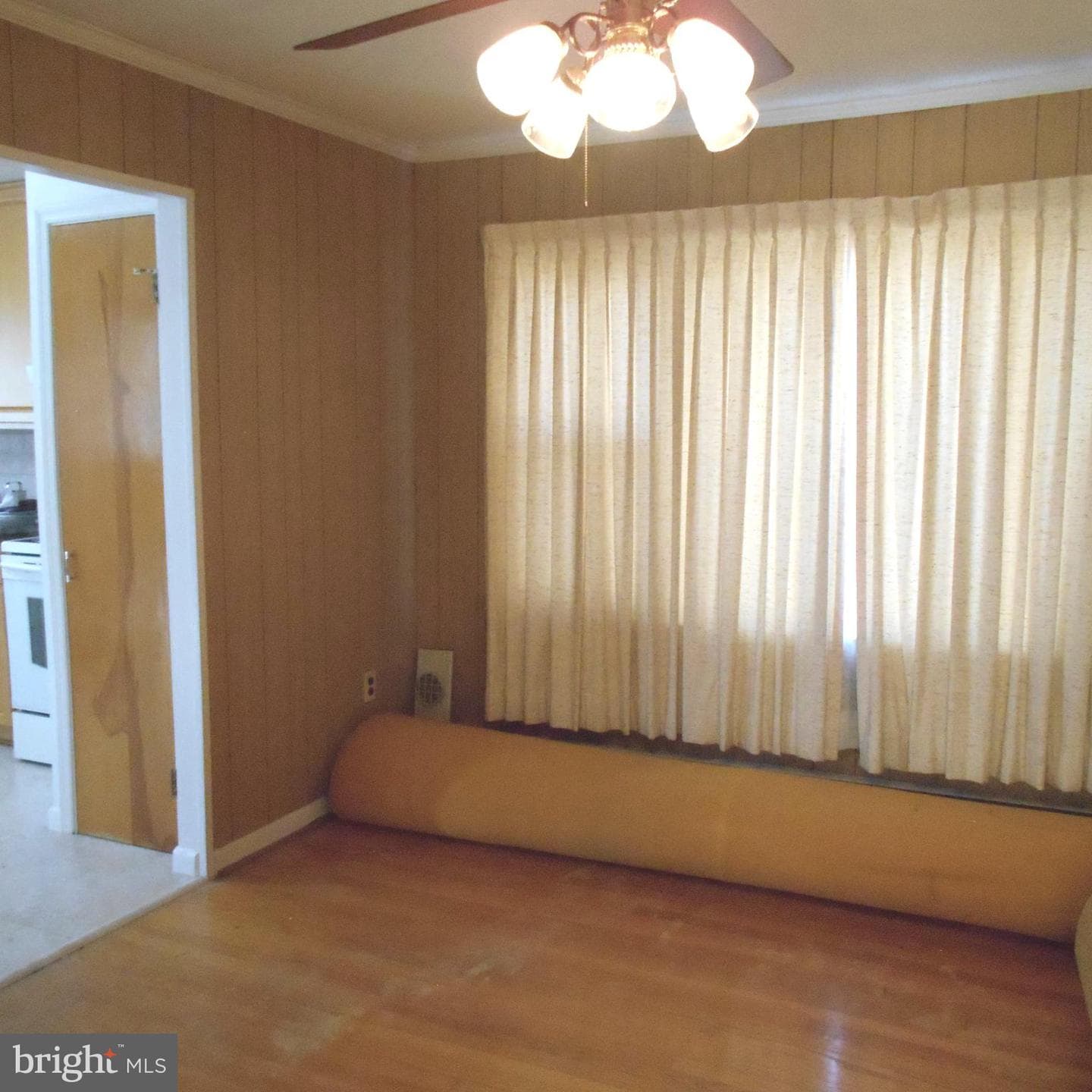 16746 Ridge Road photo 12