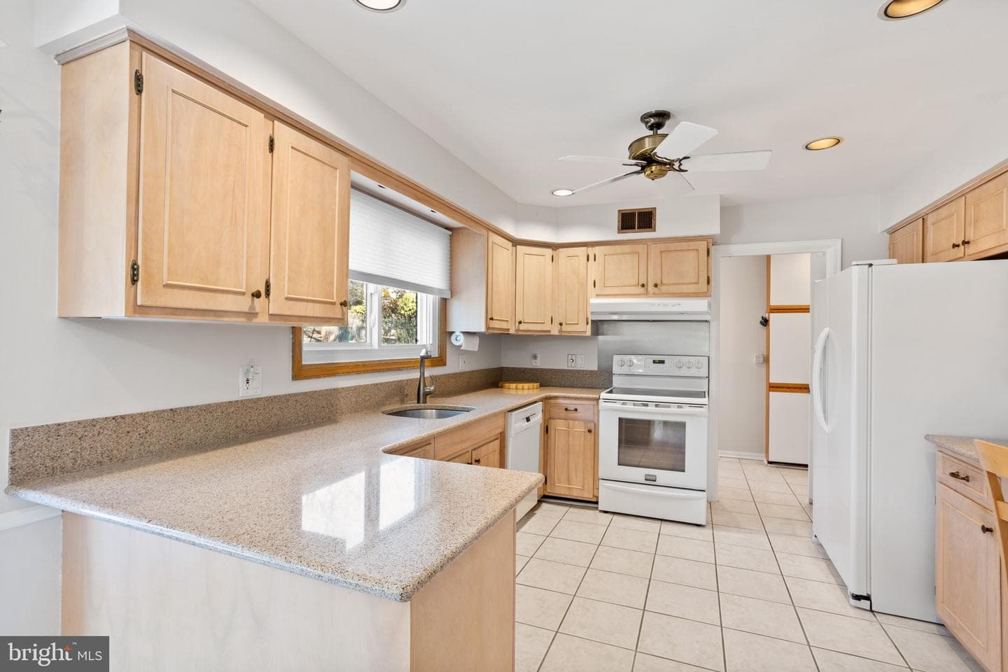 1312 Midmeadow Road photo 10